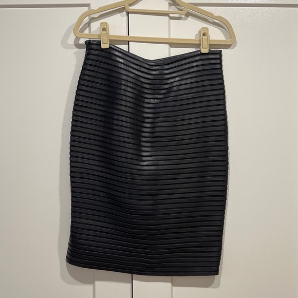 Ralph Lauren Black Label Leather Pencil Skirt NWOT Size 8